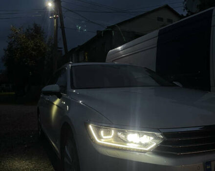 Белый Фольксваген Пассат, объемом двигателя 1.97 л и пробегом 248 тыс. км за 16200 $, фото 18 на Automoto.ua