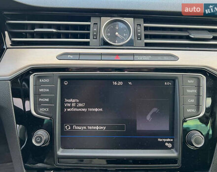 Фольксваген Пассат 2016 в Львове на Automoto.ua Белый Фольксваген Пассат, объемом двигателя 2 л и пробегом 316 тыс. км за 19480 $, фото 27 на Automoto.ua