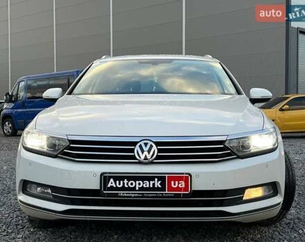 Фольксваген Пассат 2016 в Львове на Automoto.ua Белый Фольксваген Пассат, объемом двигателя 2 л и пробегом 316 тыс. км за 19480 $, фото 1 на Automoto.ua