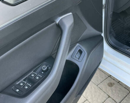 Белый Фольксваген Пассат, объемом двигателя 1.97 л и пробегом 360 тыс. км за 14700 $, фото 25 на Automoto.ua