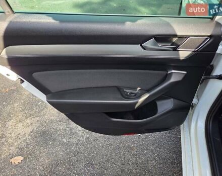 Белый Фольксваген Пассат, объемом двигателя 1.97 л и пробегом 345 тыс. км за 16900 $, фото 14 на Automoto.ua