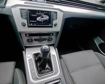 Белый Фольксваген Пассат, объемом двигателя 1.97 л и пробегом 274 тыс. км за 13200 $, фото 13 на Automoto.ua