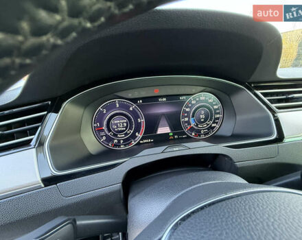 Белый Фольксваген Пассат, объемом двигателя 1.97 л и пробегом 195 тыс. км за 16999 $, фото 56 на Automoto.ua