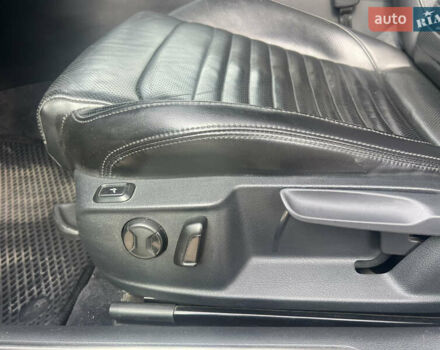 Белый Фольксваген Пассат, объемом двигателя 2 л и пробегом 330 тыс. км за 14500 $, фото 15 на Automoto.ua