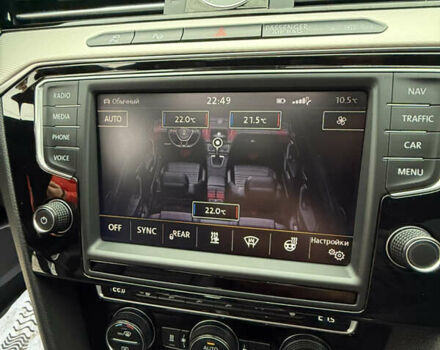 Белый Фольксваген Пассат, объемом двигателя 2 л и пробегом 169 тыс. км за 23999 $, фото 61 на Automoto.ua