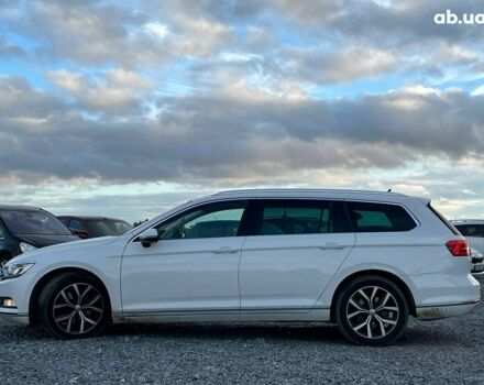 Белый Фольксваген Пассат, объемом двигателя 2 л и пробегом 316 тыс. км за 19480 $, фото 3 на Automoto.ua