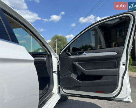 Білий Фольксваген Пассат, об'ємом двигуна 1.97 л та пробігом 279 тис. км за 16899 $, фото 56 на Automoto.ua