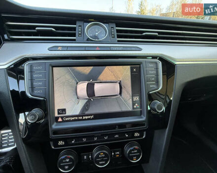 Белый Фольксваген Пассат, объемом двигателя 1.97 л и пробегом 195 тыс. км за 16999 $, фото 61 на Automoto.ua