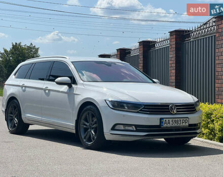 Білий Фольксваген Пассат, об'ємом двигуна 1.97 л та пробігом 279 тис. км за 16899 $, фото 5 на Automoto.ua