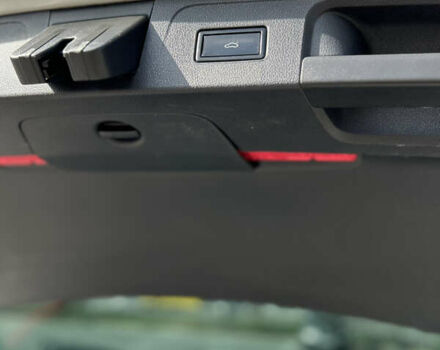 Білий Фольксваген Пассат, об'ємом двигуна 1.6 л та пробігом 214 тис. км за 14600 $, фото 9 на Automoto.ua