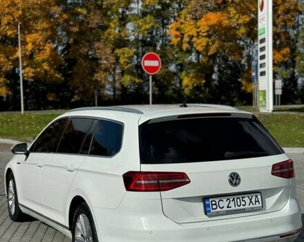 Білий Фольксваген Пассат, об'ємом двигуна 1.97 л та пробігом 230 тис. км за 17500 $, фото 9 на Automoto.ua