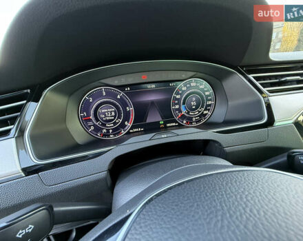 Белый Фольксваген Пассат, объемом двигателя 1.97 л и пробегом 195 тыс. км за 16999 $, фото 51 на Automoto.ua