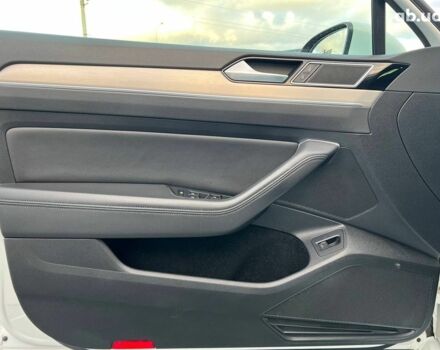 Белый Фольксваген Пассат, объемом двигателя 2 л и пробегом 316 тыс. км за 19480 $, фото 14 на Automoto.ua