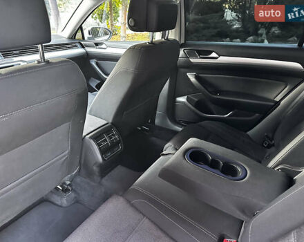 Білий Фольксваген Пассат, об'ємом двигуна 2 л та пробігом 336 тис. км за 14800 $, фото 37 на Automoto.ua