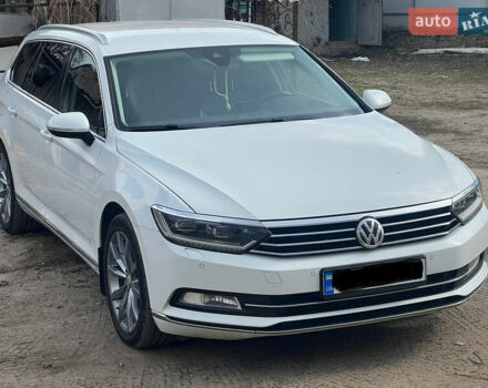 Білий Фольксваген Пассат, об'ємом двигуна 2 л та пробігом 330 тис. км за 15400 $, фото 10 на Automoto.ua