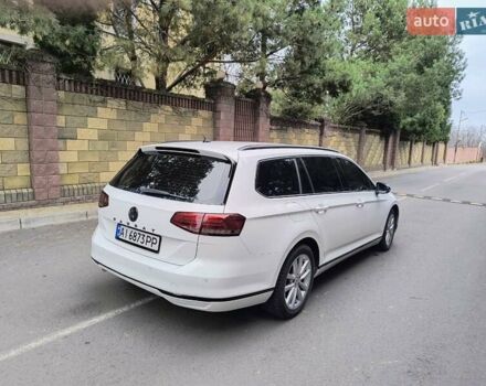 Белый Фольксваген Пассат, объемом двигателя 1.97 л и пробегом 268 тыс. км за 17000 $, фото 13 на Automoto.ua