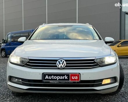 Белый Фольксваген Пассат, объемом двигателя 2 л и пробегом 316 тыс. км за 19480 $, фото 1 на Automoto.ua