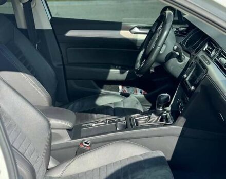 Білий Фольксваген Пассат, об'ємом двигуна 1.97 л та пробігом 230 тис. км за 17500 $, фото 18 на Automoto.ua