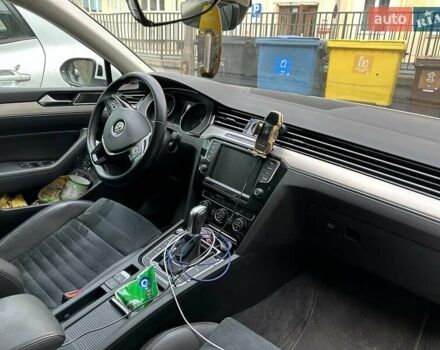 Білий Фольксваген Пассат, об'ємом двигуна 1.97 л та пробігом 290 тис. км за 19200 $, фото 3 на Automoto.ua