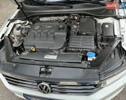 Білий Фольксваген Пассат, об'ємом двигуна 1.97 л та пробігом 290 тис. км за 19200 $, фото 7 на Automoto.ua