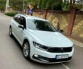 Белый Фольксваген Пассат, объемом двигателя 2 л и пробегом 268 тыс. км за 16500 $, фото 1 на Automoto.ua