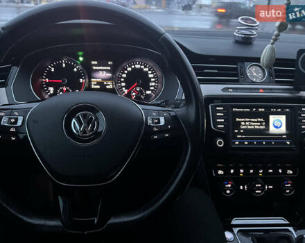 Белый Фольксваген Пассат, объемом двигателя 2 л и пробегом 330 тыс. км за 14500 $, фото 22 на Automoto.ua