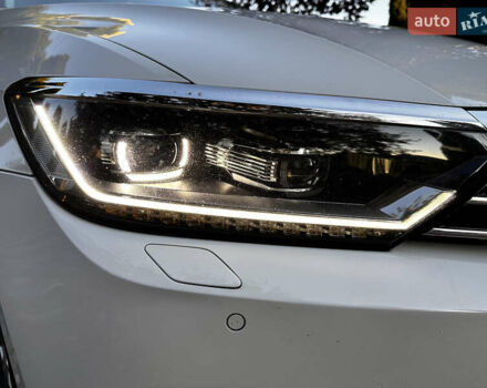 Білий Фольксваген Пассат, об'ємом двигуна 2 л та пробігом 336 тис. км за 14800 $, фото 42 на Automoto.ua