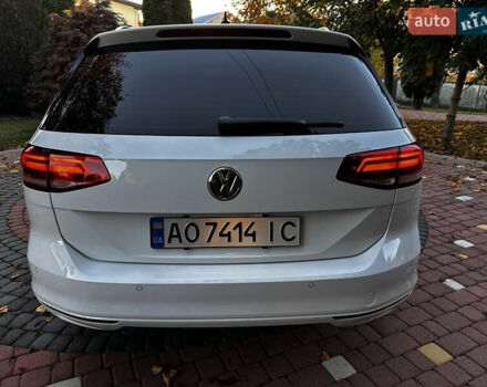 Білий Фольксваген Пассат, об'ємом двигуна 2 л та пробігом 336 тис. км за 14800 $, фото 23 на Automoto.ua