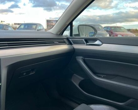 Белый Фольксваген Пассат, объемом двигателя 2 л и пробегом 316 тыс. км за 19480 $, фото 31 на Automoto.ua