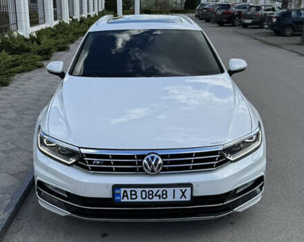 Белый Фольксваген Пассат, объемом двигателя 1.97 л и пробегом 256 тыс. км за 18000 $, фото 1 на Automoto.ua