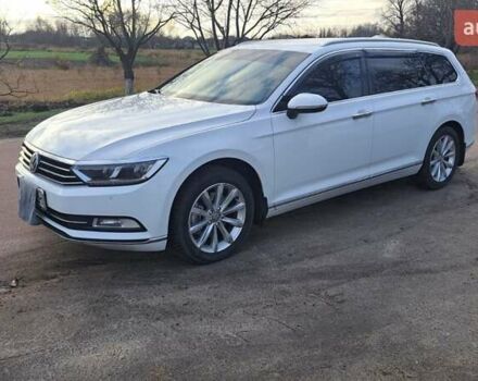 Белый Фольксваген Пассат, объемом двигателя 2 л и пробегом 282 тыс. км за 14700 $, фото 1 на Automoto.ua