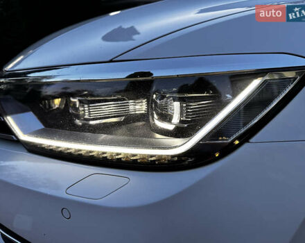 Білий Фольксваген Пассат, об'ємом двигуна 2 л та пробігом 336 тис. км за 14800 $, фото 14 на Automoto.ua