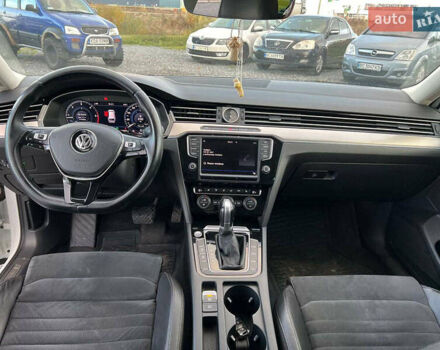 Фольксваген Пассат 2016 в Львове на Automoto.ua Белый Фольксваген Пассат, объемом двигателя 2 л и пробегом 316 тыс. км за 19480 $, фото 38 на Automoto.ua