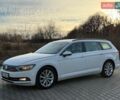 Белый Фольксваген Пассат, объемом двигателя 2 л и пробегом 290 тыс. км за 12500 $, фото 1 на Automoto.ua