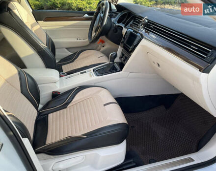 Білий Фольксваген Пассат, об'ємом двигуна 1.97 л та пробігом 123 тис. км за 18500 $, фото 9 на Automoto.ua