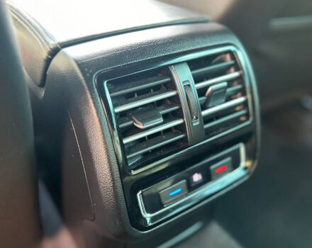 Белый Фольксваген Пассат, объемом двигателя 2 л и пробегом 226 тыс. км за 23500 $, фото 15 на Automoto.ua