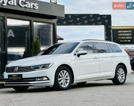 Белый Фольксваген Пассат, объемом двигателя 1.97 л и пробегом 197 тыс. км за 14800 $, фото 5 на Automoto.ua