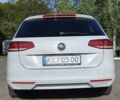Белый Фольксваген Пассат, объемом двигателя 1.6 л и пробегом 218 тыс. км за 14950 $, фото 5 на Automoto.ua