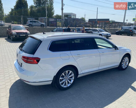 Белый Фольксваген Пассат, объемом двигателя 1.97 л и пробегом 253 тыс. км за 18000 $, фото 7 на Automoto.ua