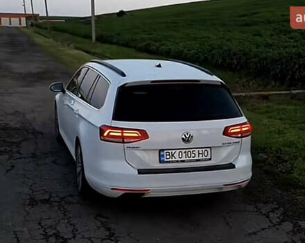 Белый Фольксваген Пассат, объемом двигателя 1.97 л и пробегом 280 тыс. км за 17000 $, фото 3 на Automoto.ua