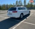 Белый Фольксваген Пассат, объемом двигателя 1.97 л и пробегом 304 тыс. км за 14000 $, фото 3 на Automoto.ua
