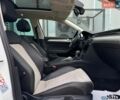 Білий Фольксваген Пассат, об'ємом двигуна 2 л та пробігом 268 тис. км за 17999 $, фото 28 на Automoto.ua