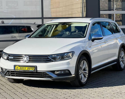 Білий Фольксваген Пассат, об'ємом двигуна 2 л та пробігом 198 тис. км за 20700 $, фото 2 на Automoto.ua