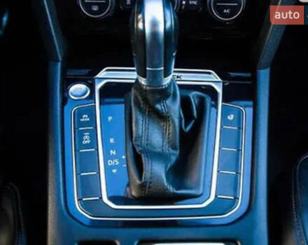 Фольксваген Пассат 2017 в Днепре (Днепропетровске) на Automoto.ua Белый Фольксваген Пассат, объемом двигателя 1.97 л и пробегом 250 тыс. км за 19300 $, фото 30 на Automoto.ua