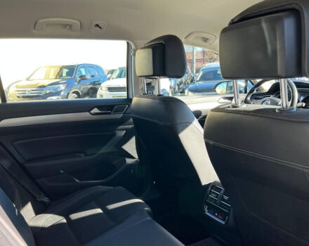 Білий Фольксваген Пассат, об'ємом двигуна 2 л та пробігом 198 тис. км за 20700 $, фото 20 на Automoto.ua