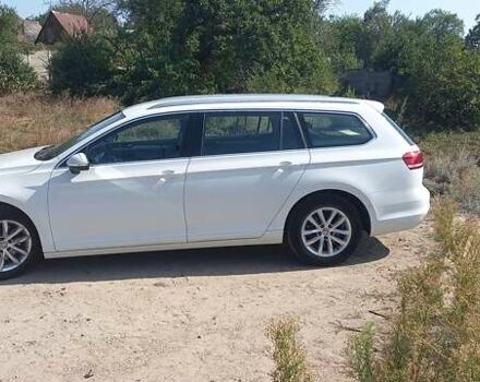 Білий Фольксваген Пассат, об'ємом двигуна 1.6 л та пробігом 192 тис. км за 18200 $, фото 3 на Automoto.ua