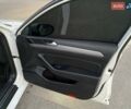 Білий Фольксваген Пассат, об'ємом двигуна 1.97 л та пробігом 381 тис. км за 11850 $, фото 26 на Automoto.ua