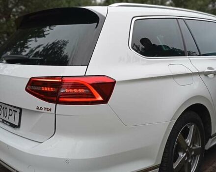 Білий Фольксваген Пассат, об'ємом двигуна 1.97 л та пробігом 195 тис. км за 18500 $, фото 19 на Automoto.ua