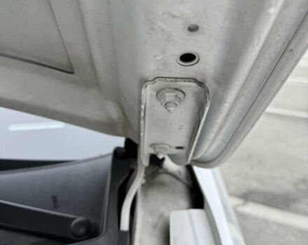 Белый Фольксваген Пассат, объемом двигателя 1.97 л и пробегом 219 тыс. км за 20000 $, фото 18 на Automoto.ua