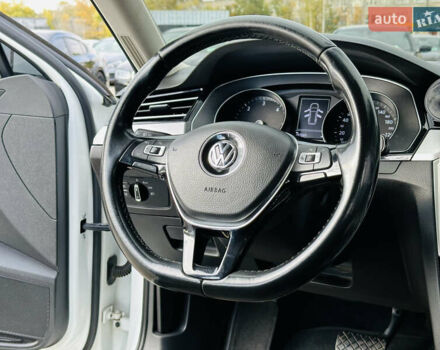 Белый Фольксваген Пассат, объемом двигателя 1.97 л и пробегом 197 тыс. км за 14800 $, фото 20 на Automoto.ua